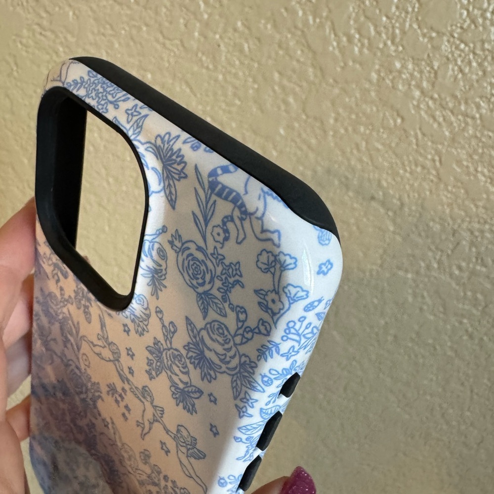 Casely iPhone 15 Pro Max Essential Phone Case - Picture 5 of 6